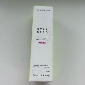 Herbivore Botanicals Star Seed Sheer Glow Mineral Sunscreen - White and Pink